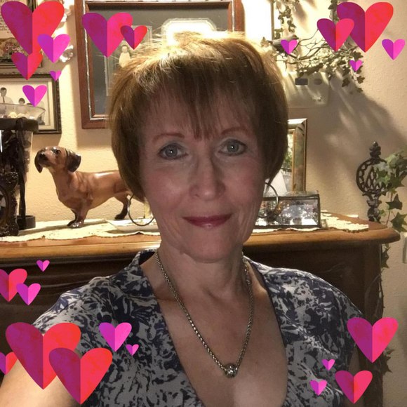 Meet your Posher, Paula - Picture 1 of 1